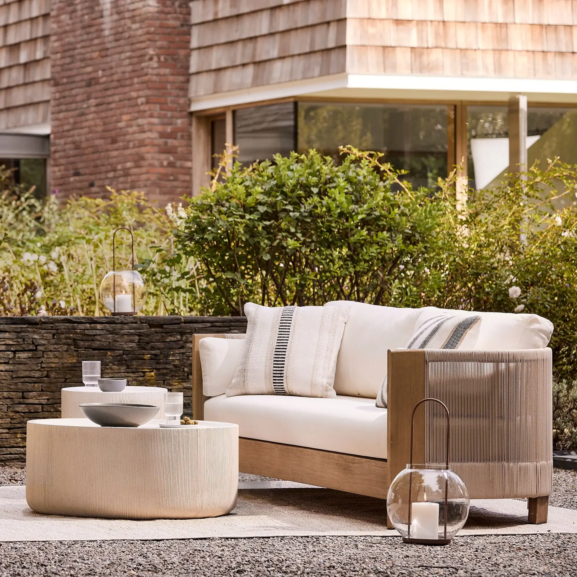 

Modern Garden Teak Sofa Set Hotel Luxury Outdoor Furniture Modular Cushion Couch Outdoor Lounge Patio Furniture Garden Sofa Set