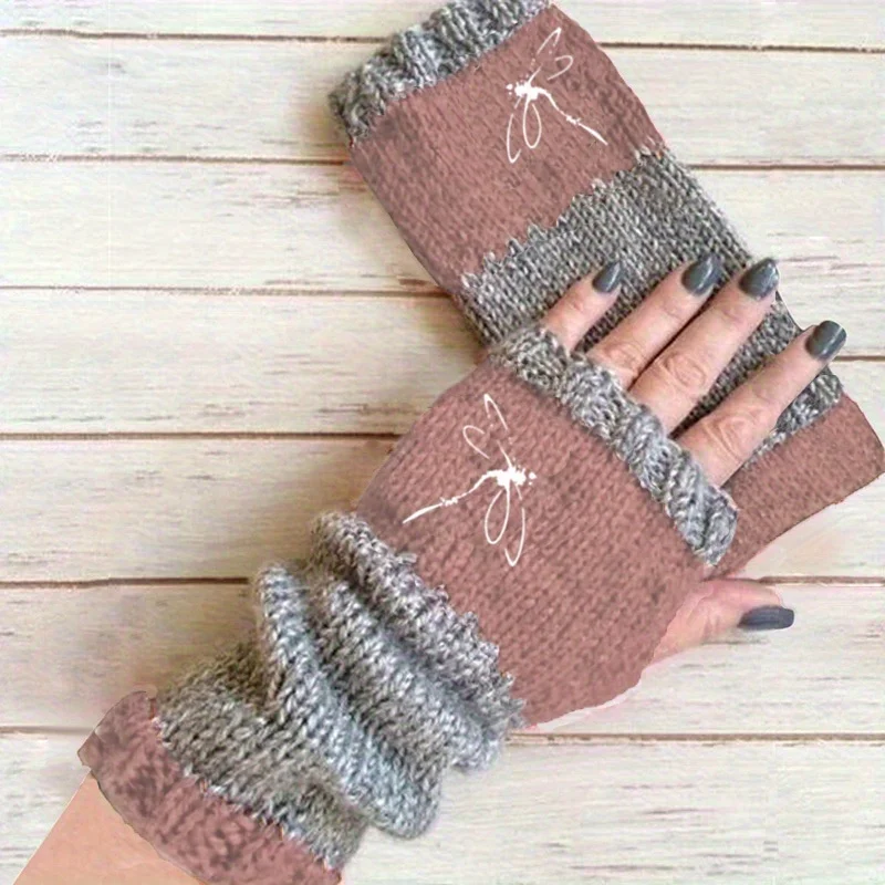Women's Winter Gloves, Bird Embroidery Design, Red and Grey, Block Stitching, Autumn and Winter, New Dragonfly Embroidery