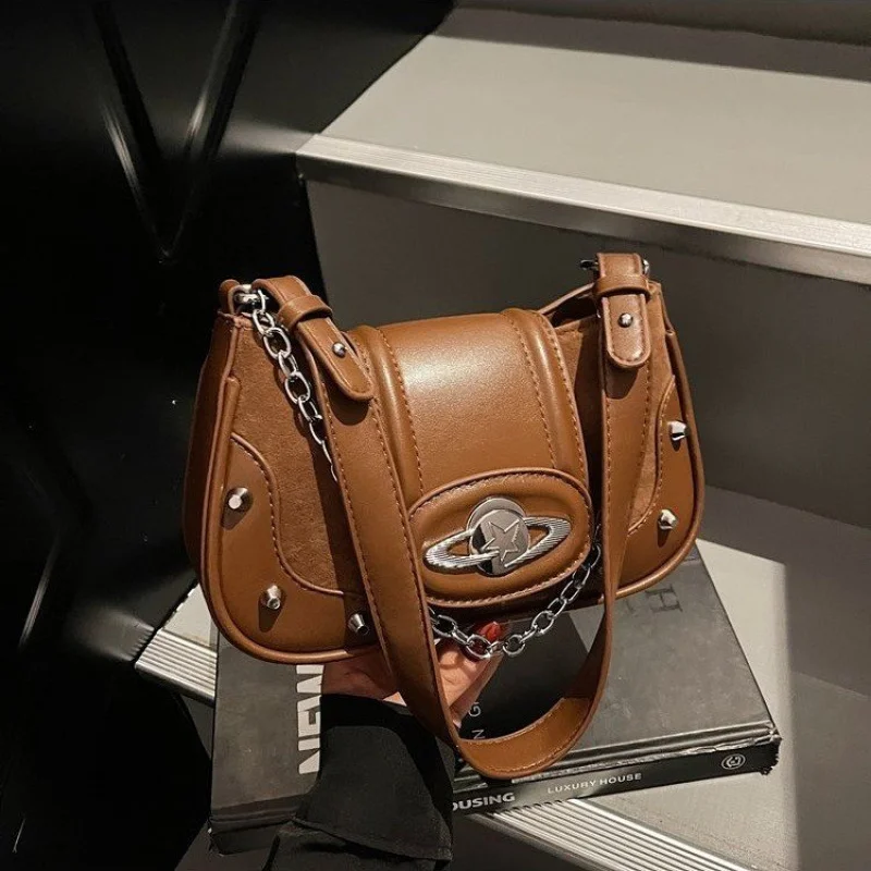 

Ladies Crossbody-Bag Made Of Premium Leather Featuring Casual High-End Daily Style​