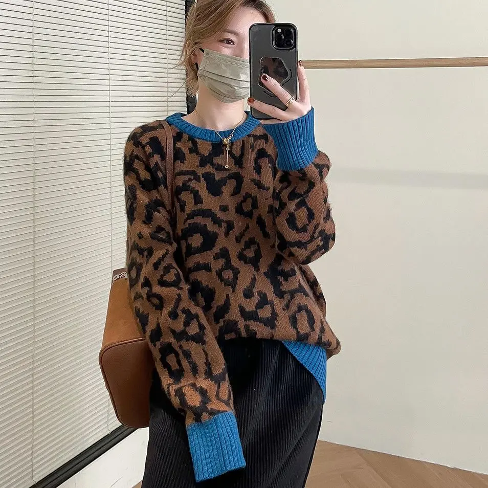 

2025 Fall Winter Leopard Print Sweater Women Thick Warm Knit Top Loose Fit Oversized Pullover Cozy Loungewear