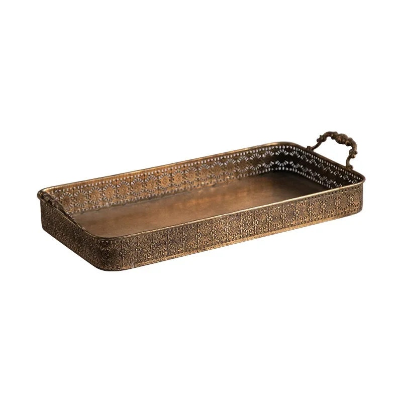 

American retro old wrought iron light luxury tray fruit plate