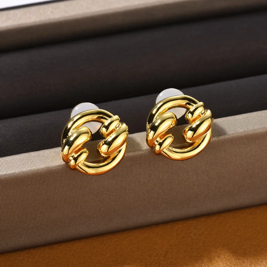 

Brass With 18K Gold Small Size Twist Stud Earrings Women Jewelry Punk Party T Show Gown Runway Trendy Korean Japan Israel INS