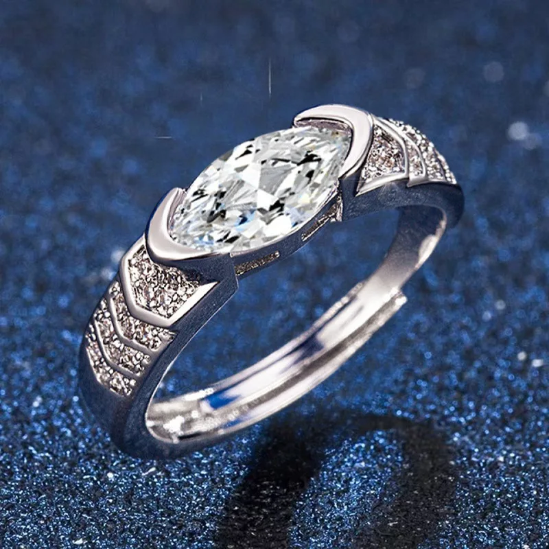 Trendy Influencer-Style Marquise Zircon Ring for Women, Lightweight Luxury, Unique and Sophisticated Open-Back Design, Minimalis