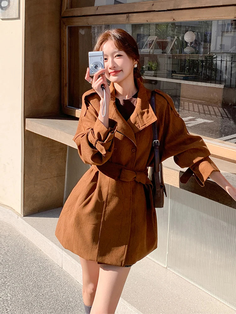 

Коричневое пальто с воротником-стойкой женское средней длины весна-осень 2025, новинка, маленький размер, элегантное красивое пальто в корейском стиле для повседневной носки