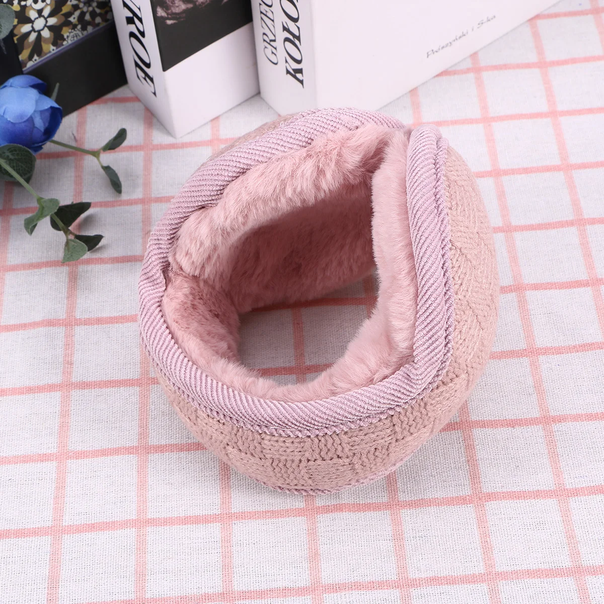 

Warm Winter Ear Muffs 11X11Cm Unisex Foldable Lining Windproof Earmuffs For Skiing Hiking Hunting Travel Outdoor White