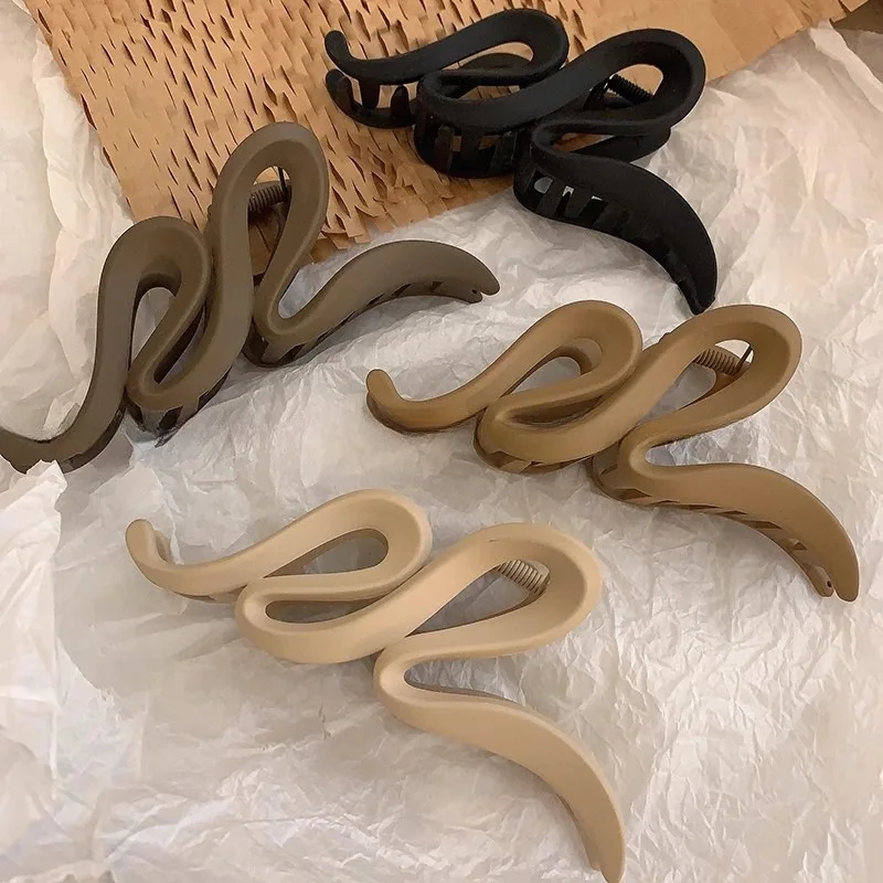 Рисунок 2 - Женская заколка для волос