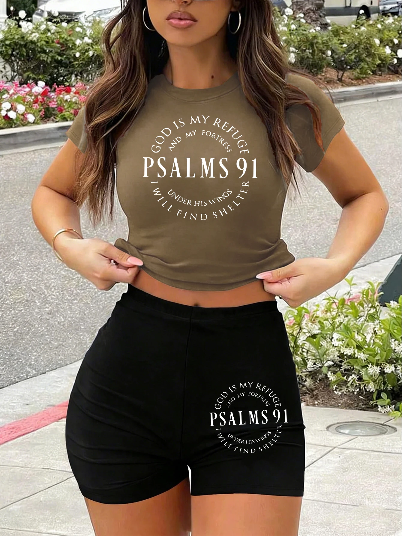 

Комплект: футболка с принтом «Псалом 91», женские летние эластичные леггинсы с эффектом подтяжки талии, повседневные короткие брюки, хлопковые облегающие футболки.