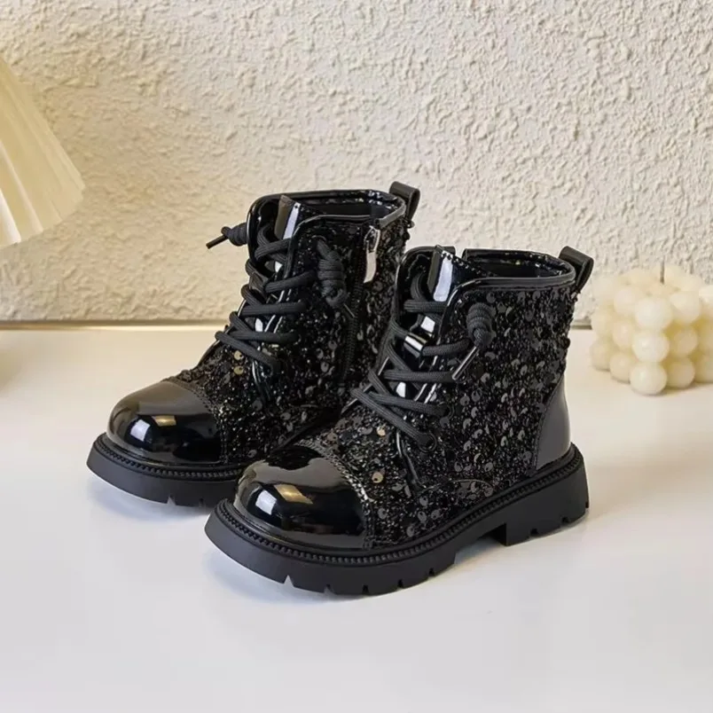

2024 Children Girls Sequins Princess Shoes Outdoor Kids Non-slip Soft Sole Short Boots New Autumn Winter Show Casual Boots Shoes