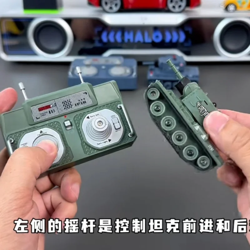 รถถังบังคับวิทยุขนาดเล็กพิเศษ รุ่นเต็มสเกล พร้อมระบบต่อสู้ด้วยอินฟราเรด รถบังคับวิทยุ 2 สีให้เลือก ของขวัญสำหรับเด็กผู้ชาย