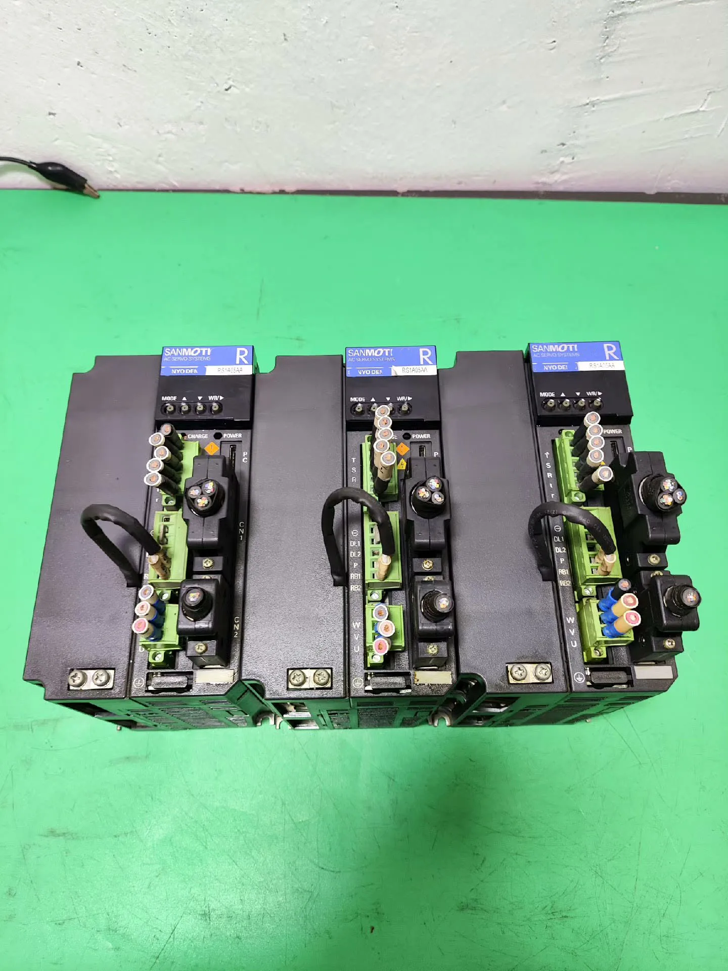 

RS1A05AA Servo Drive for Sanyo RS1A05AA