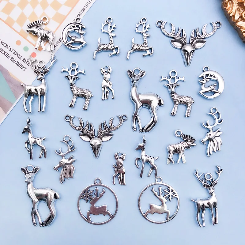 10pcs/lot Mix Charms Christmas Deer Sika Tibetan Bronze Silver Color Pendants Antique Jewelry Brooch Making DIY Handmade Craft