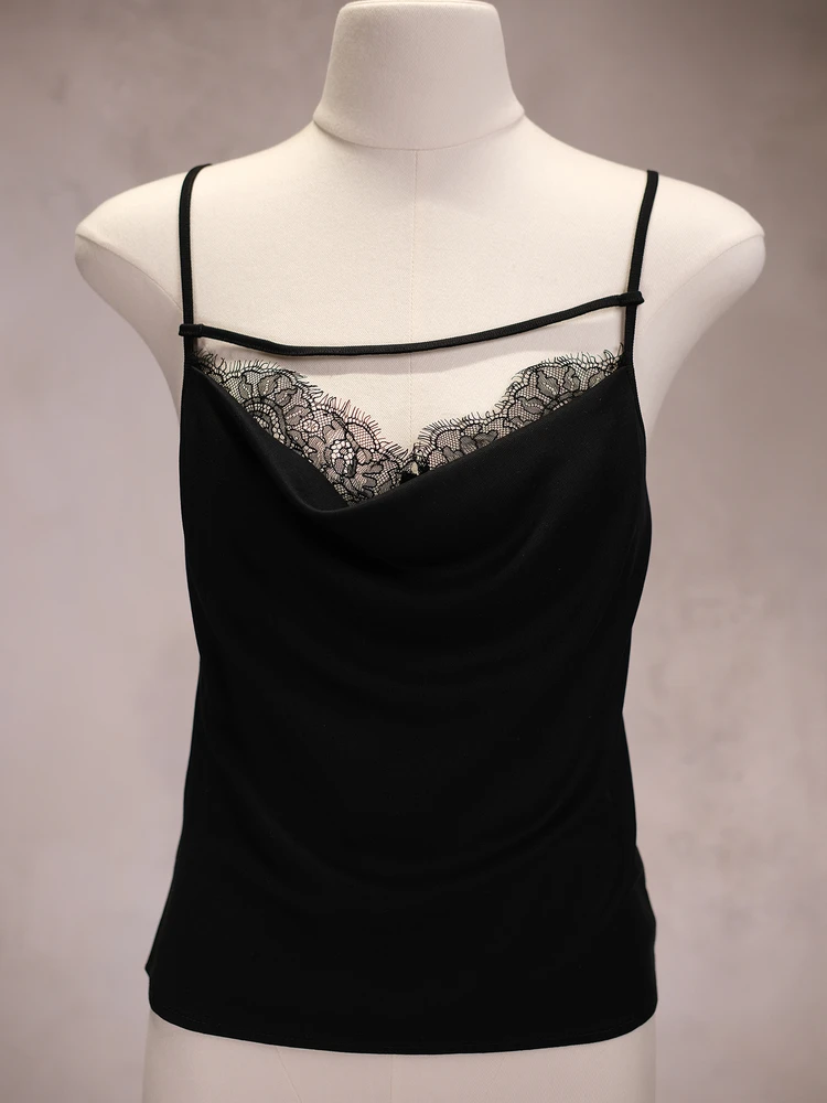 

YUXUAN GIA Модальное кружево на косточках с поддержкой Csole Tank Top Внутренняя одежда Цельный однотонный весенний наряд 2025 г.