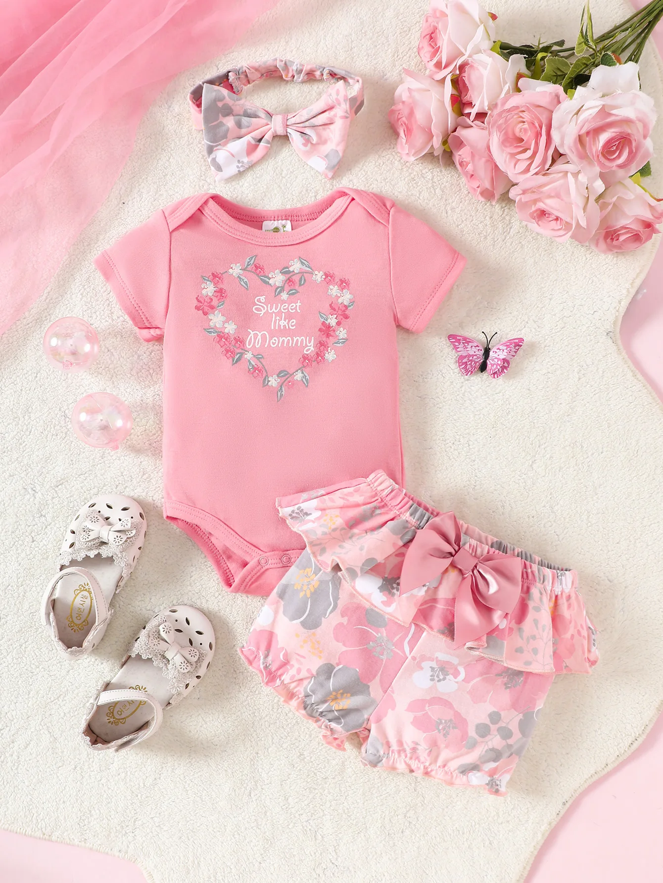 3PCS Summer Baby Bodysuit Heart shaped Flower Pattern Bodysuit Paired Bow Tie Wooden Ear Edge Shorts and Same Style Hair Hoops