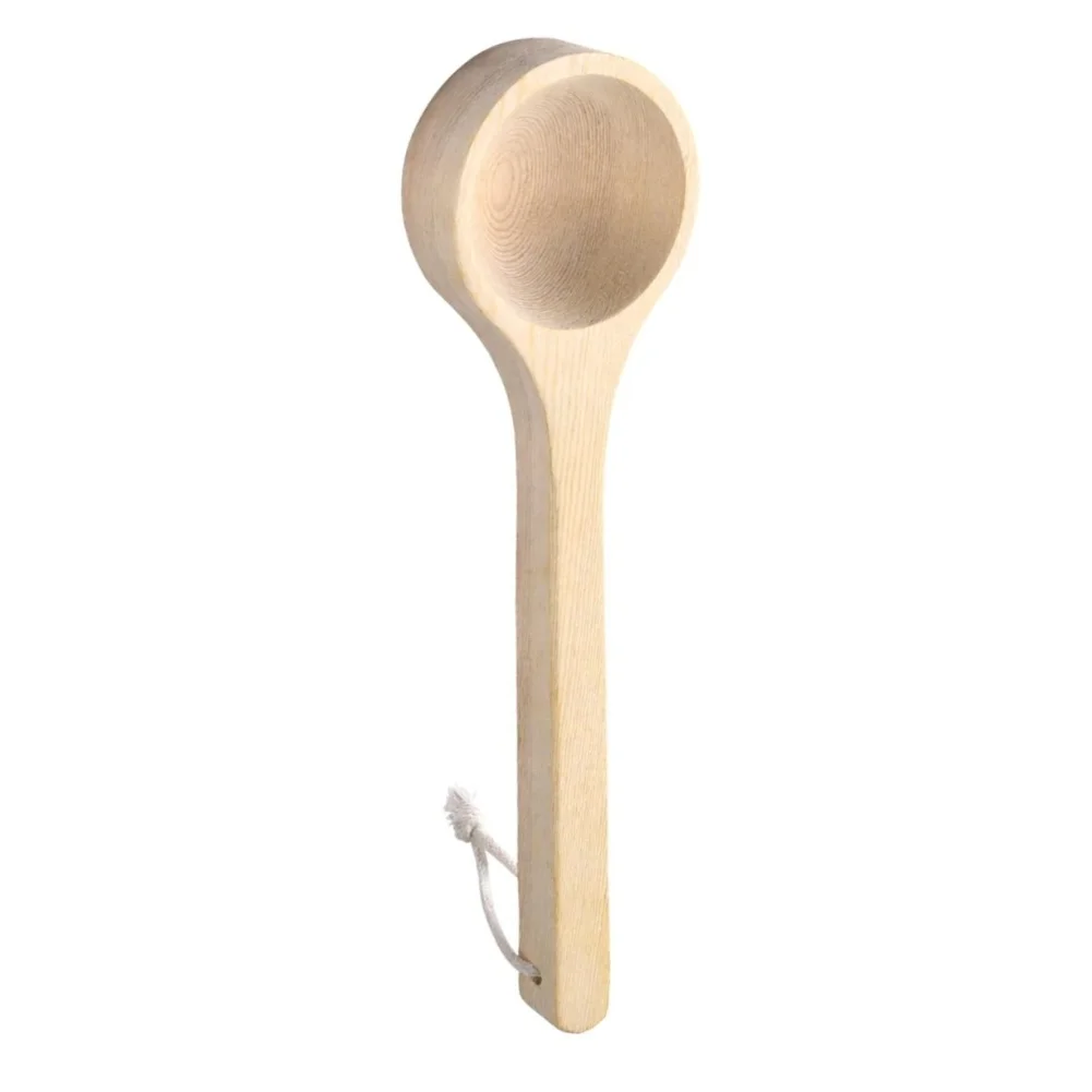 Pine Wood Ladle Sauna Ladle For Traditional Steam Baths Natural Pine Construction Ergonomic Long Handle Deep Capacity Bowl