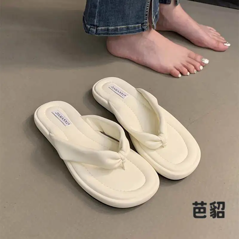 

Beach Sandals Women's Flat Bottom Slip-On Summer Outdoor Korean Style Fairy Evening Wind Casual Flip Flops Superfine Fiber