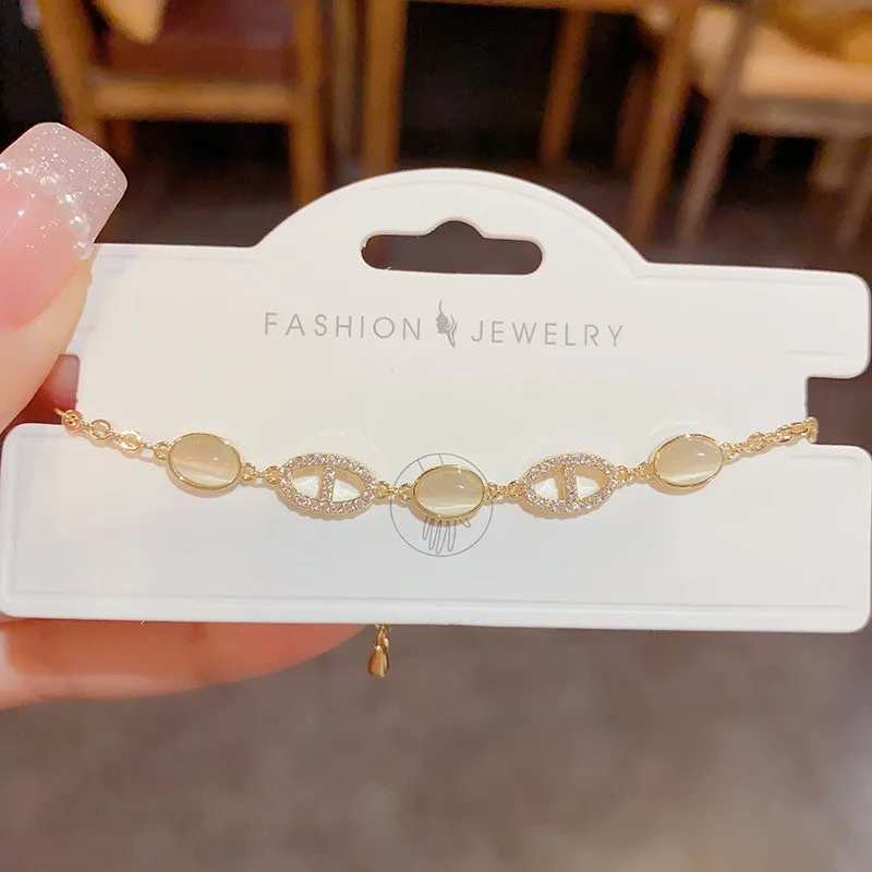 

Chic Cat's Eyes Gemstones Diamonds Sparkling Chain Bracelets for Women 18K Gold Sterling Silver 925 Ins Fashion Birthday Gifts