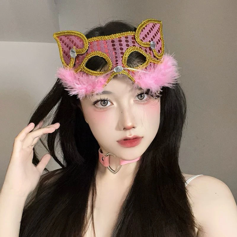 Koronkowe Pluszowe Piórkowe Maski Maskaradowe Damskie Z Cekinami Lisie Seksowne Na Imprezę Bal Halloween Boże Narodzenie Cosplay Akcesoria Do Twarzy Czarne Białe