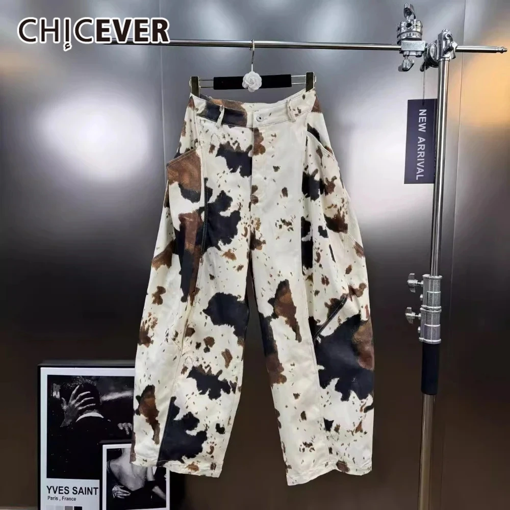 

Джинсы CHICEVER с принтом коровы для женщин, повседневные мешковатые широкие брюки с высокой талией и большими карманами, женская осенняя одежда