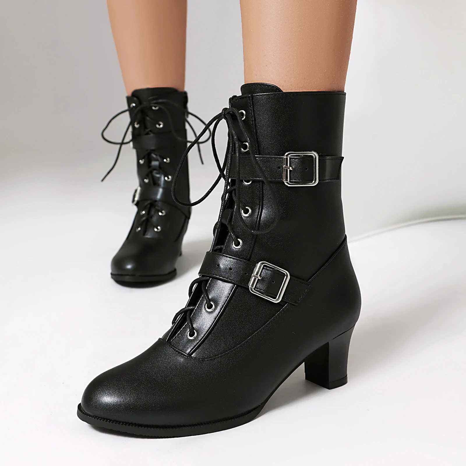 

2025 Women Ankle Boots Med Chunky Heels Leather Casual Shoes for Lasies Fashion Size 48 Black White Footwear