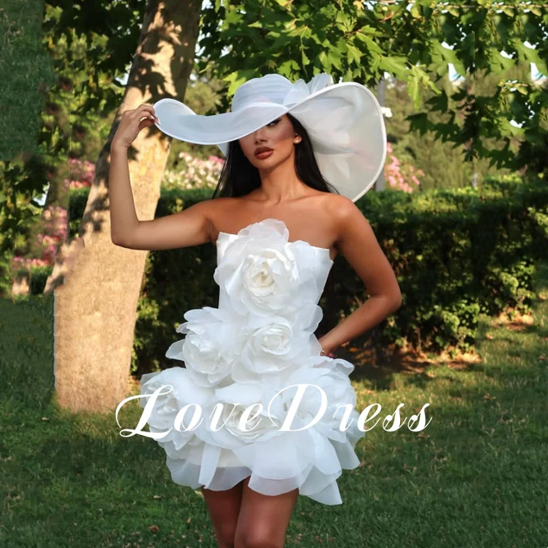 Love Simple White Mini Wedding Dress Pleat 3D Flowers Strapless Bridal Gowns Sexy Backless Sleeveless Short Dress Customized