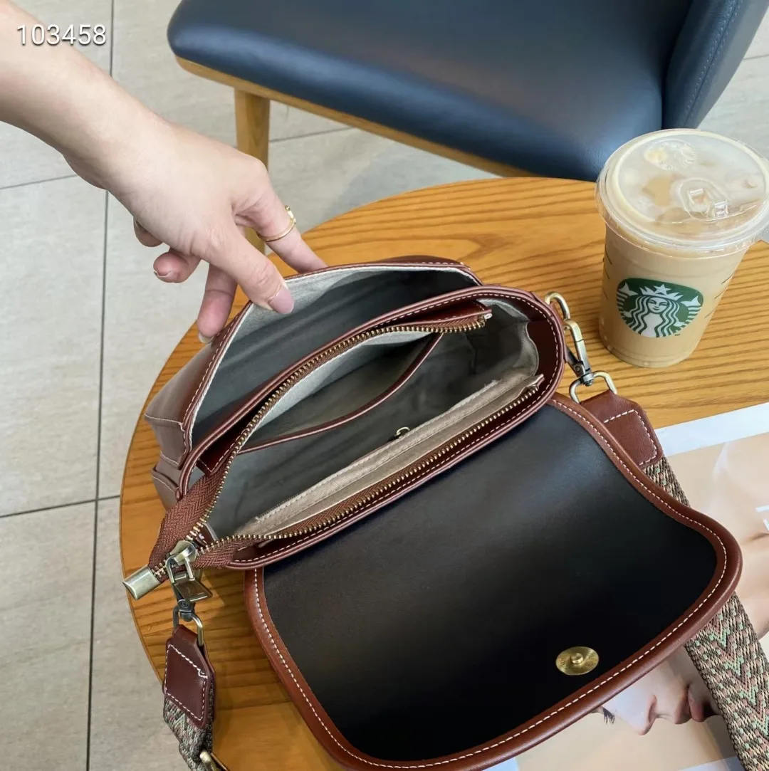 Oil Wax Cowhide Women\'s Bag 2023 New Soft Leather Shoulder Bag Lady Crossbody Small Square Bag Simple Flip High Quality Handbag