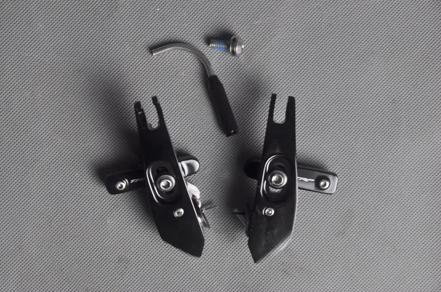 أجزاء دراجة الترياتلون TT ملحقات فرامل الدراجة حافة الفرامل الفرجار #2