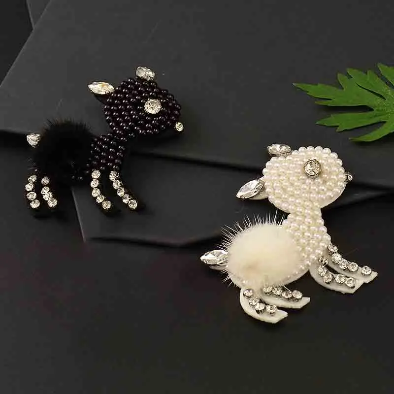 1 Stück Kleiner Handgefertigter Perlen-Aufnäher Cartoon-Schaf-Korsage für Kleidung und Taschen 7,5*8,5 CM DIY Dekorationszubehör