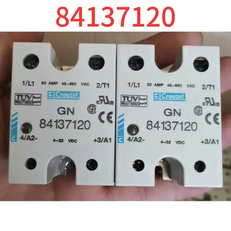 Second-hand  Solid-state relay 84137120 Good function, DC controlled AC, current 50A