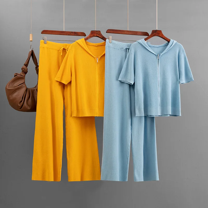 

Spring Summer New Women Knitted Solid Color Loose Zipper Hooded Short-sleeved Top Set + Casual Wide-leg Pants Two-piece Set