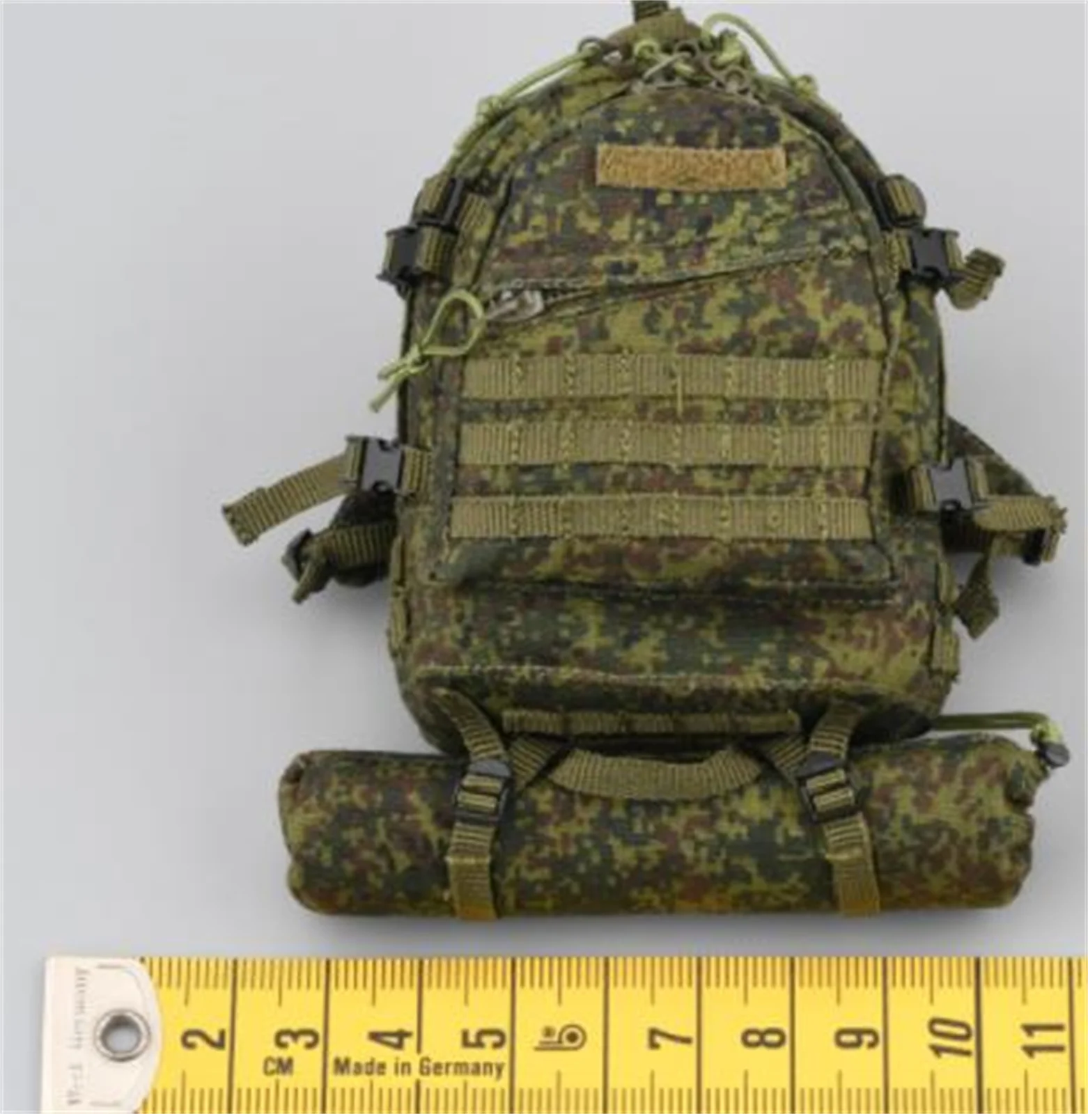 

backpack Model DAMTOYS DAM 78105 1/6 Russian Airborne Troops Senior Riflema for 12" Model Fit 12" Action Figure Toys