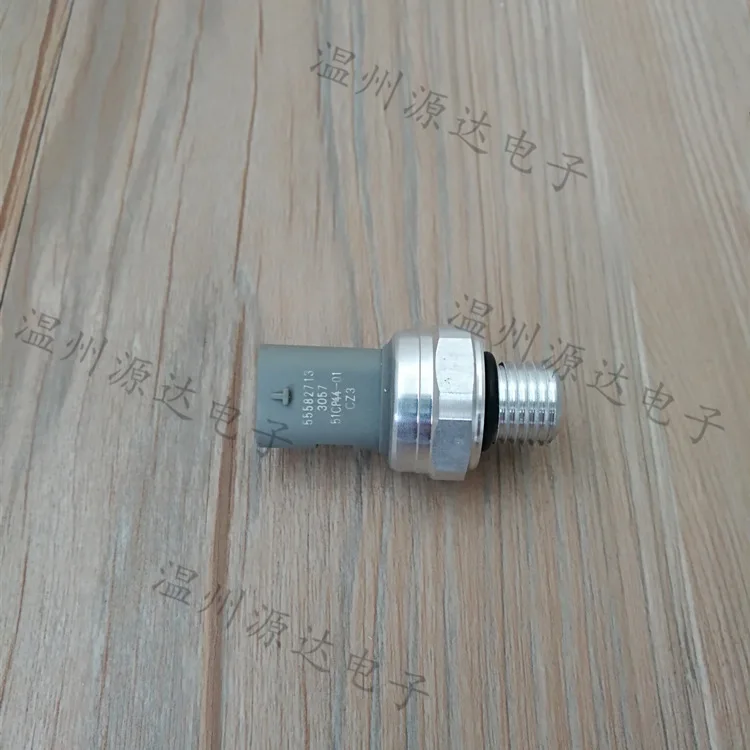 

Pressure Sensor Pressure Valve 51CP44-01 55582713