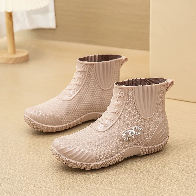 

New Fashion Star Rain Boots Women Stylish Galoshes Purple Ankle High Rainshoes Woman Non Slip Rainy Booties Ladies Water Shoes