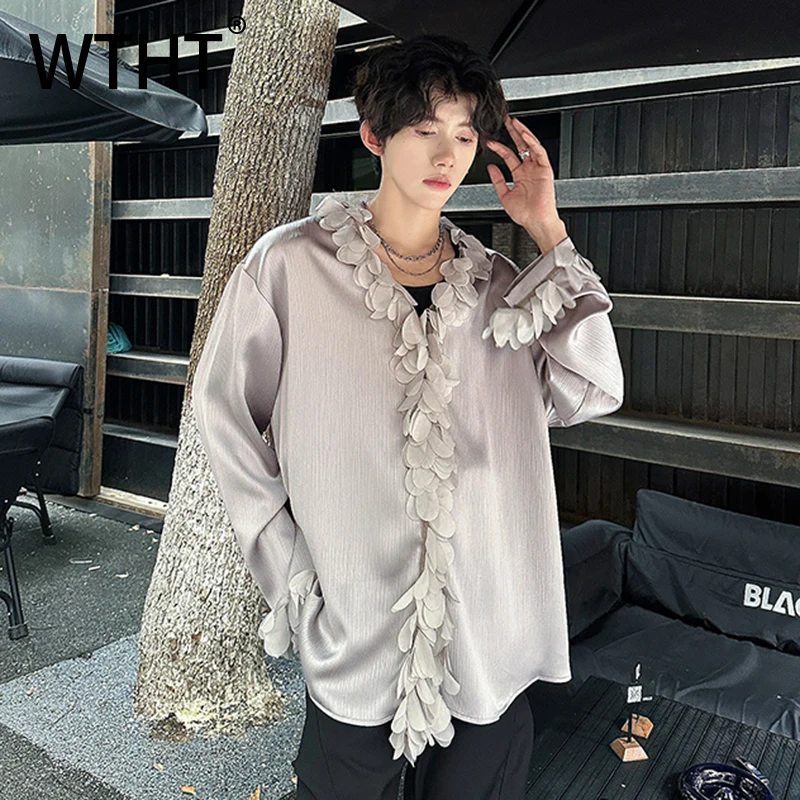 

WTHT Trendy Men's Heavy Industy Spliced Flower Design Shirts Fashion 2026 Spring Solid Color V-neck Loose Tops Male 2A2790