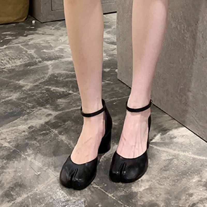 Scarpe con tacco alto donna cinturino alla caviglia décolleté in pelle nera argento punta divisa Mary Janes scarpe donna 2024 sandali con tacco