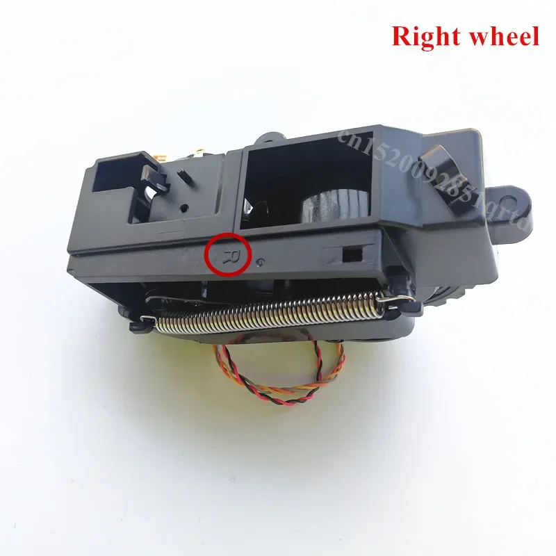 Robot Left or Right Wheel for Robot Vacuum Cleaner Ilife V7s Plus V7s Pro V7 Robot Vacuum Cleaner Parts Wheels Include Motor