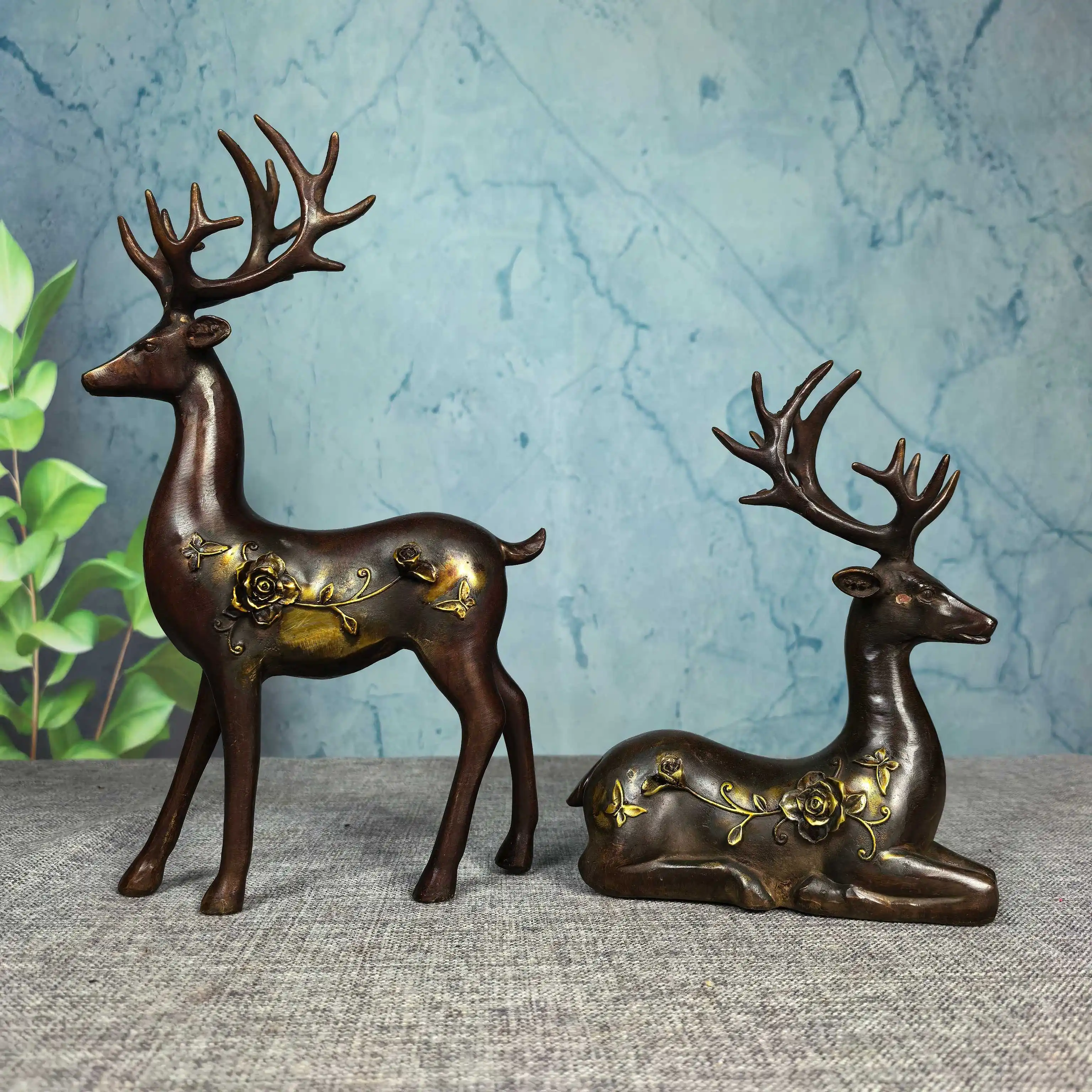 Folk Old Brass plum blossom pattern High and low deer statues a pair All the way to prosperity Amass wealth Ornaments Town house