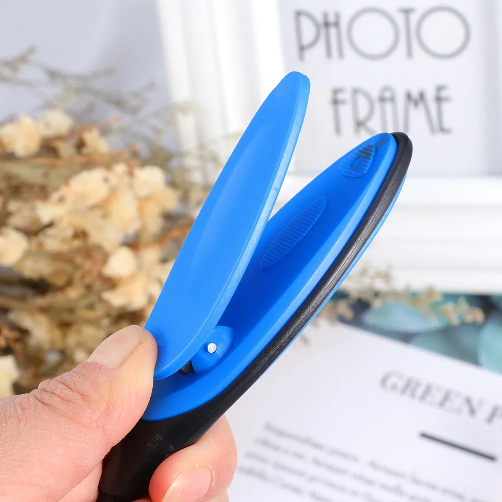 2Pcs Mini LED Clip Booklight Portable Reading Light Travel Lamp Battery Included Lightweight Booklight