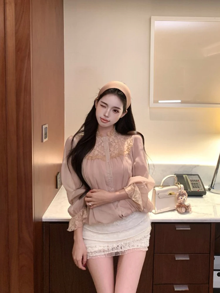 

Elegant Design Heavy Work Pure Desire Lace Splicing Chiffon Top Slimming Loose Women's Shirt French Style Long Sleeve Bell Sl...