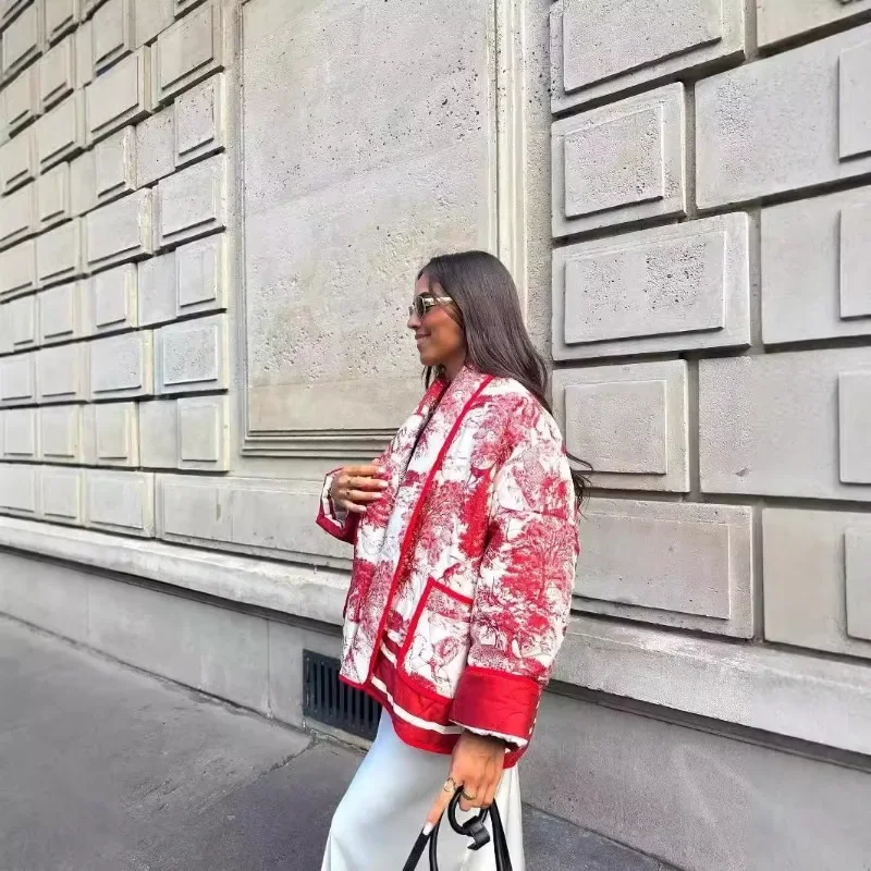 

Осенний новый продукт, женская модная повседневная универсальная хлопковая куртка с откидным воротником и длинными рукавами с принтом и карманами, женская одежда