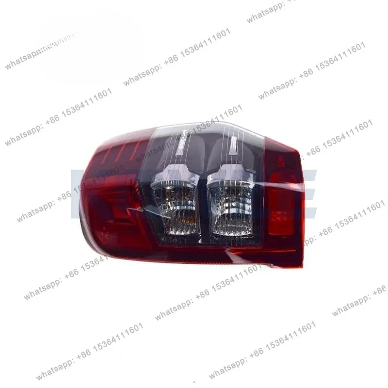 Right tail light red, suitable for auto parts 8330B212 8330B210 MBL2V-EO011