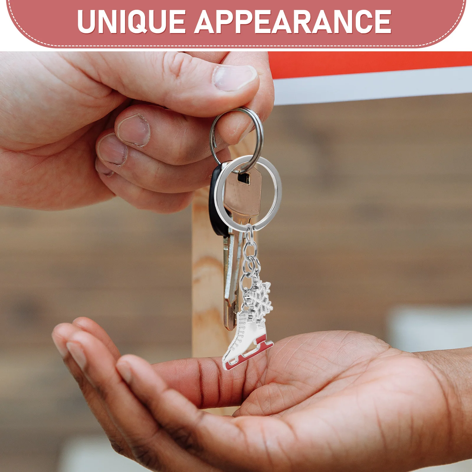 2 pçs anel skate patinação no gelo presentes bonito chaveiros em massa mochila charme figura acessórios