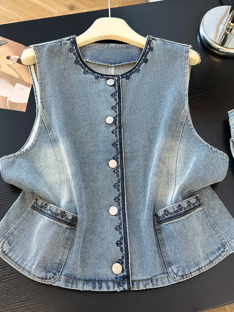 

Fashionable Korean Style Embroidered Denim Vest Women's Summer Outerwear Short Sleeveless Top Cotton Casual Loose Fit