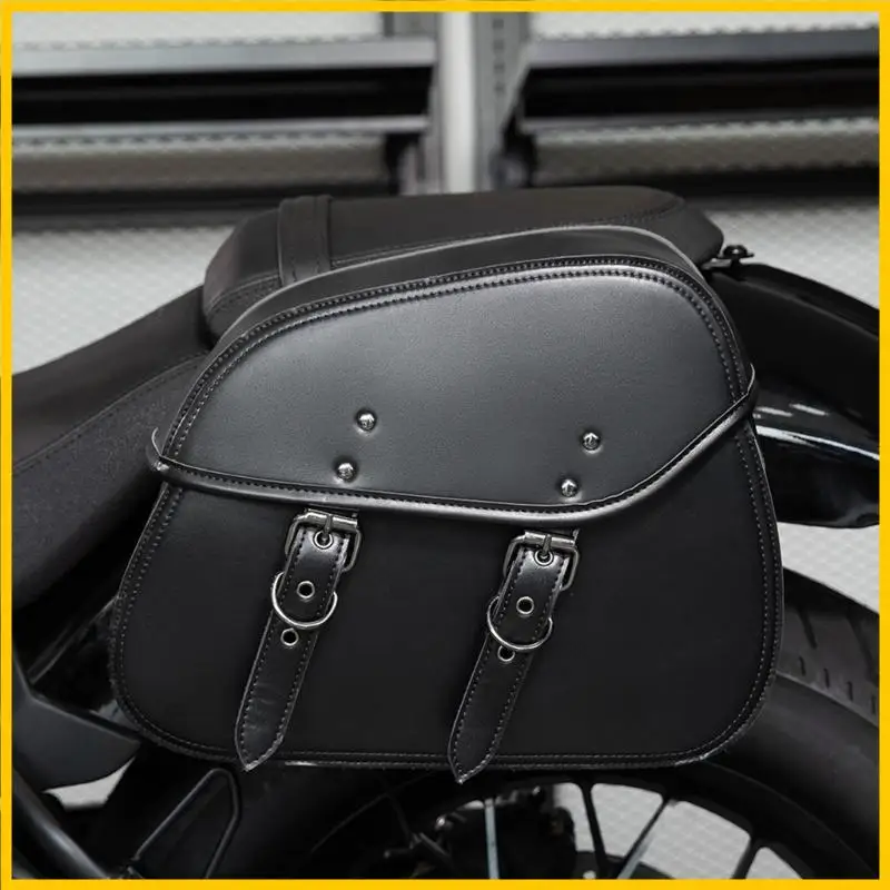 

G5AD Vintage Motorcycle Saddlebag Storage For Riding Gear And Tools Waterproof