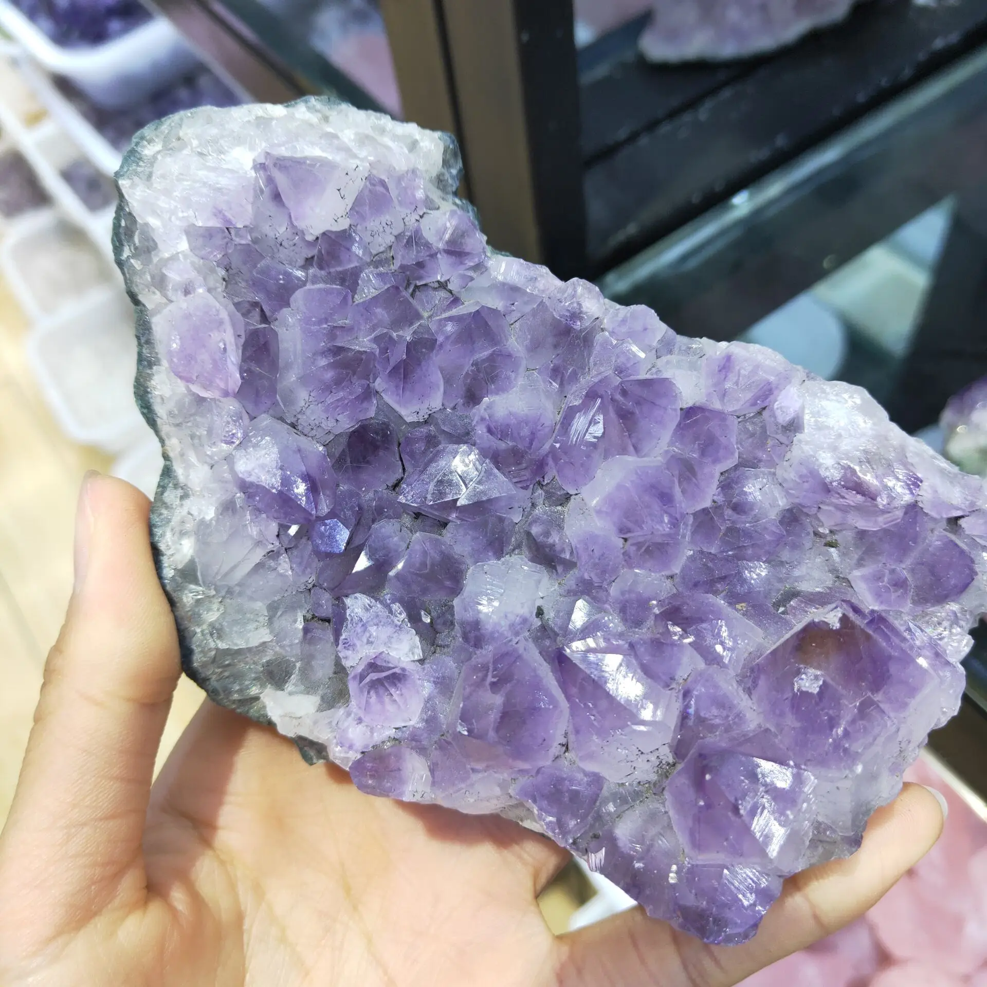 

Natural Raw Purple Brazilian Amethyst Quartz Crystal Cluster Druzy Geode Healing Stones Specimen Home Decoration Crafts Ornament