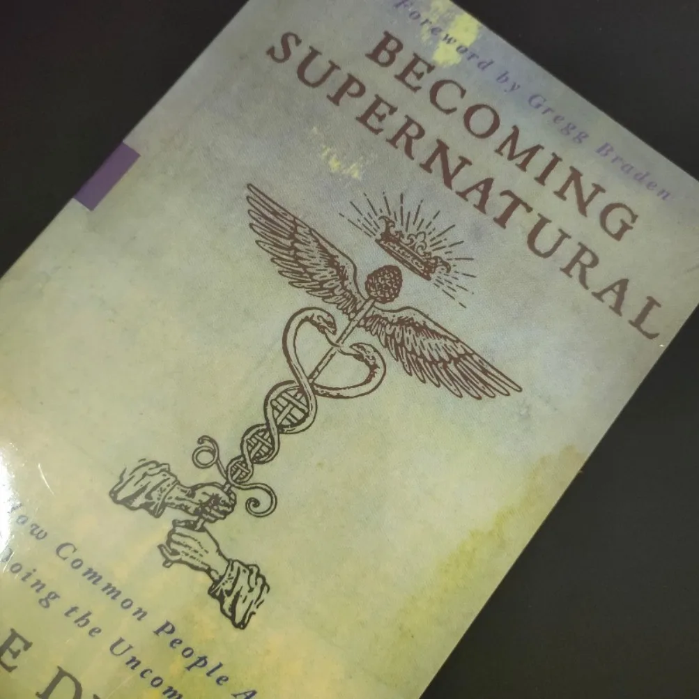 초자연적인 존재가 되기: 평범한 사람들이 어떻게 비범한 일을 하는가? 영어 책
