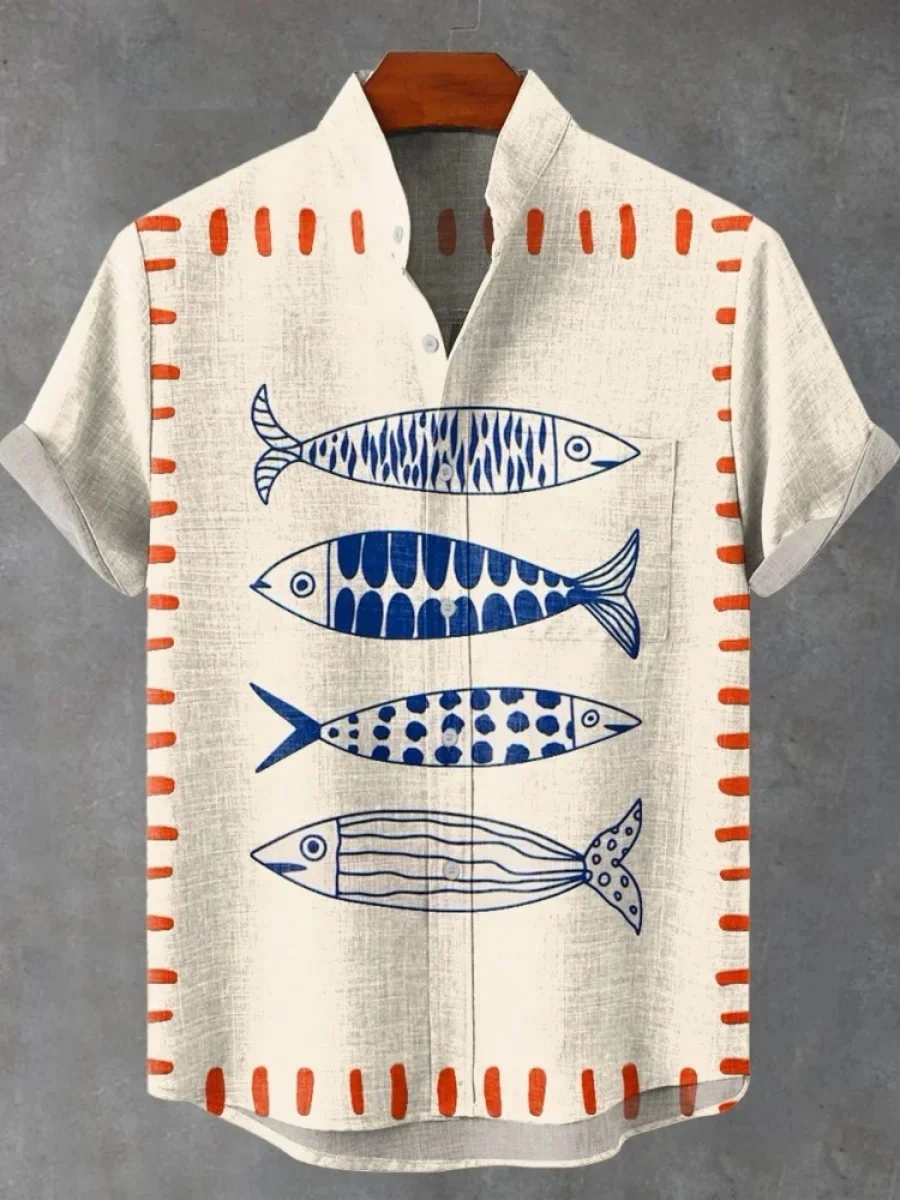 

The new men's short-sleeved shirt is both casual and fashionable, featuring a retro-style three-dimensional artistic fish patter