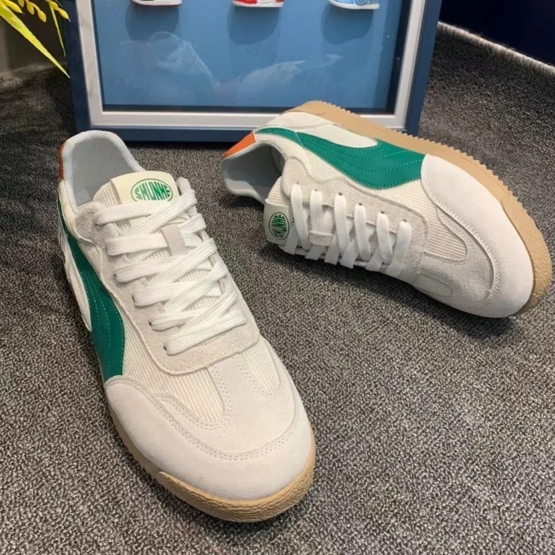 Large Size Men Sneakers Spring autumn Breathable Comfortable Vintage Casual Flat Shoes Fashion Outdoor Versatile Sports Shoes