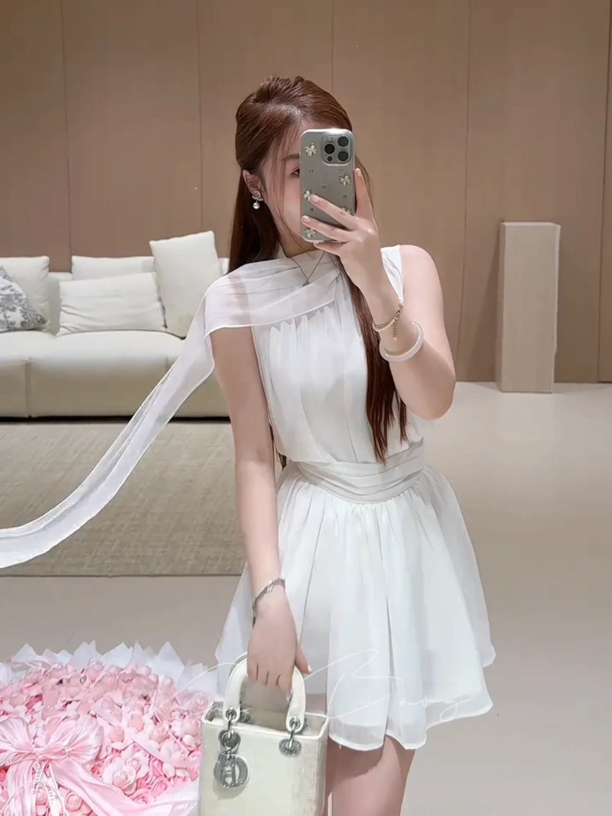 

Elegant Summer New High Waist Sashless Sleeveless Stand Collar Two-Piece Set with Half Skirt for Women Fashionable And Stylish
