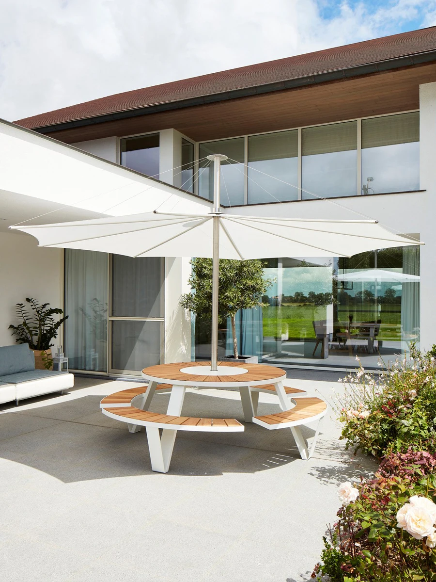 

Outdoor self-service restaurant table and chair with umbrella set, integrated long dining table, public place, iron art