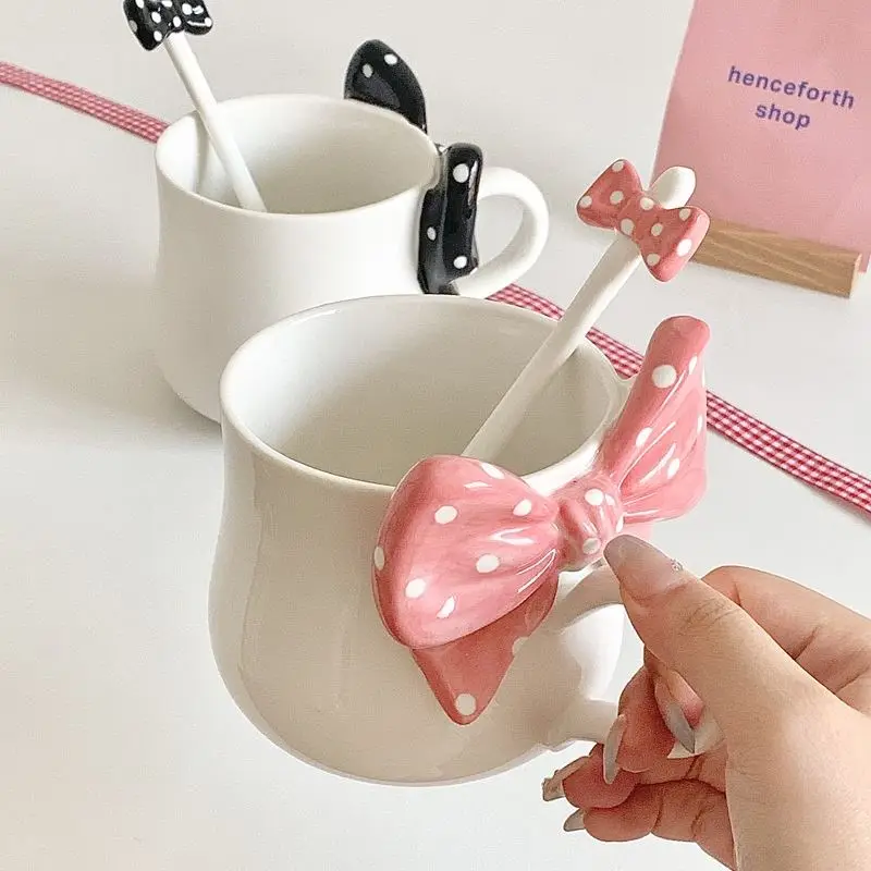 シックな蝶結びセラミックカップ-女の子向け-可愛いコーヒーカップデザイン-ニッチ商品-高い美的価値-日常使いに